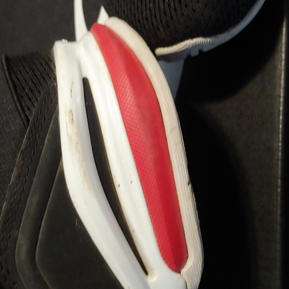 Boys Puma Sneakers Size 5.5 - Picture 5 of 7